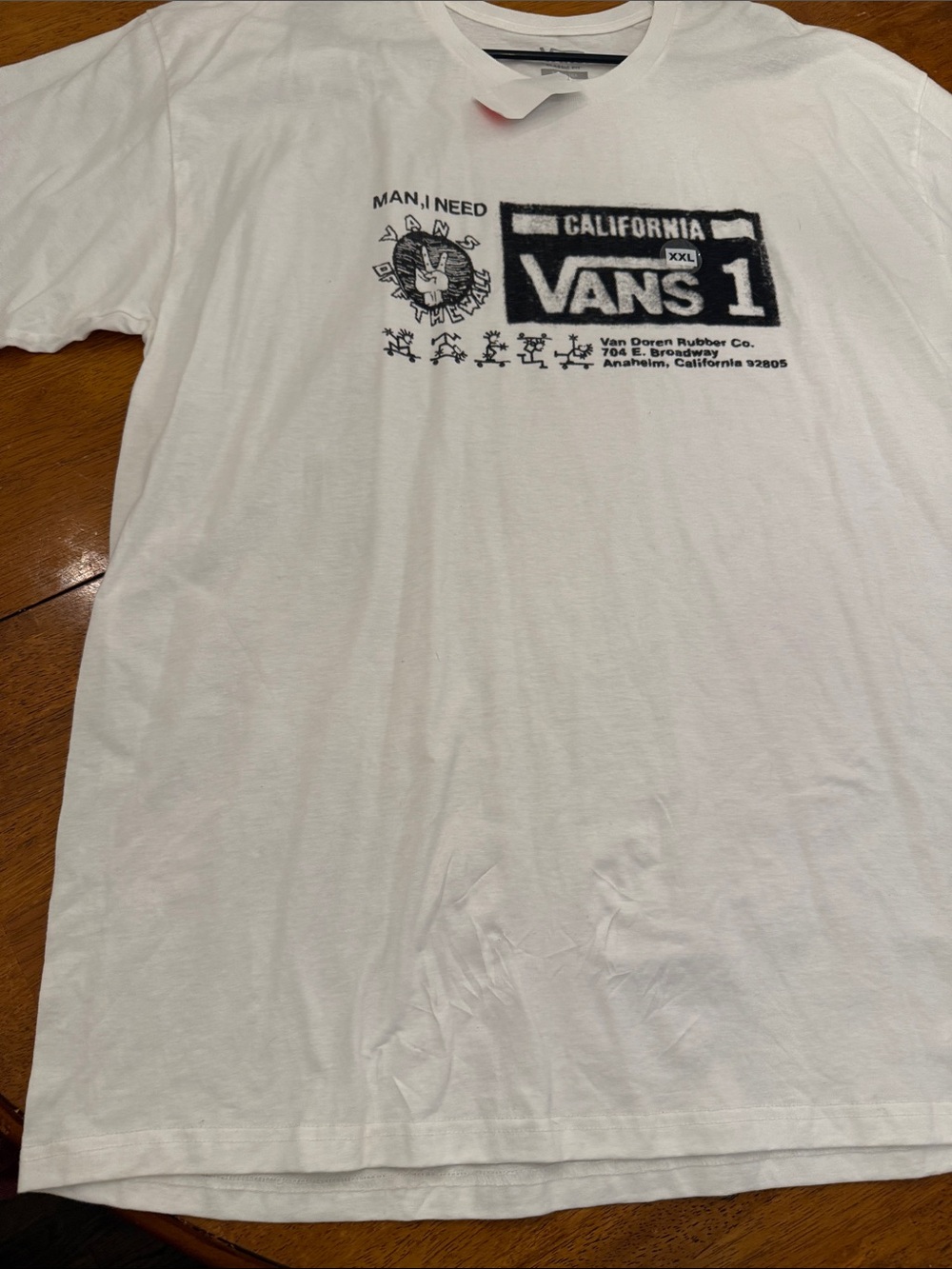Vans White Short-Sleeve Graphic Logo Tee xxl, spot because haven’t washed, holes - Picture 3 of 10